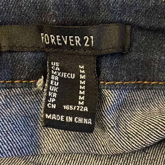 Zip Up Denim Skirt - Picture 3 of 3